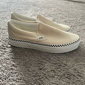 Vans slip-ons